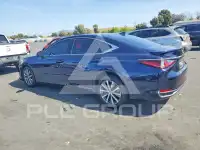 2021 Lexus ES300 фото