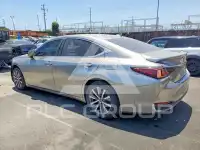 2021 Lexus ES300 фото