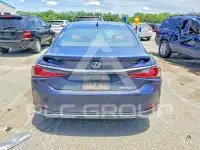 2021 Lexus ES300 фото