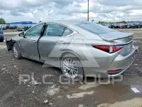 2021 Lexus ES300 photo