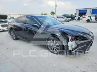 2021 Lexus ES300 фото