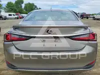 2021 Lexus ES250 photo
