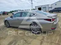 2021 Lexus ES250 photo
