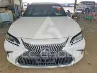 2021 Lexus ES250 фото
