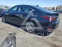 2021 Lexus ES250 photo