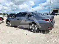 2021 Lexus ES350 photo