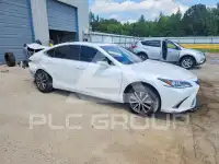 2021 Lexus ES350 photo