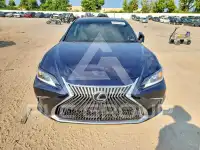 2021 Lexus ES350 фото