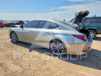 2021 Lexus ES350 photo