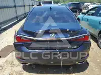 2021 Lexus ES350 photo