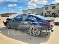 2021 Lexus ES350 photo