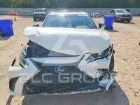 2021 Lexus ES350 photo