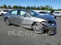 2021 Lexus ES350 photo