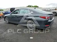 2021 Lexus ES350 photo
