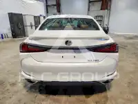 2021 Lexus ES350 photo