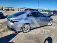 2021 Lexus IS фото