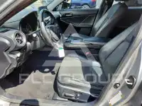 2021 Lexus IS photo