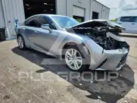 2021 Lexus IS photo