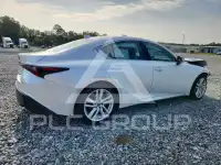 2021 Lexus IS photo
