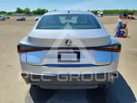 2021 Lexus IS фото
