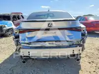 2021 Lexus IS фото