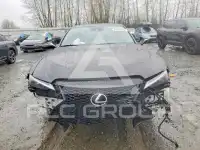 2021 Lexus IS фото