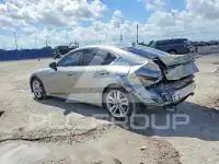 2021 Lexus IS фото