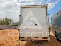 2021 Isuzu NPR фото
