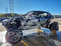 2021 Can-AM Sidebyside фото