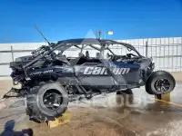 2021 Can-AM Sidebyside фото
