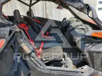 2021 Can-AM Sidebyside фото