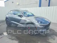2021 Aston Martin  фото