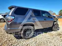 2021 Toyota 4 RUNNER фото