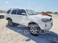 2021 Toyota 4 RUNNER photo