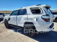 2021 Toyota 4 RUNNER фото