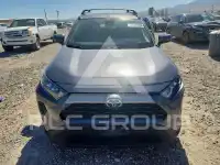 2021 Toyota RAV4 фото