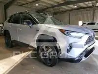 2021 Toyota RAV4 фото