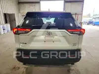 2021 Toyota RAV4 фото