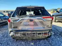 2021 Toyota RAV4 фото