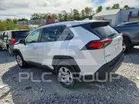 2021 Toyota RAV4 фото