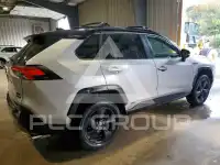 2021 Toyota RAV4 фото