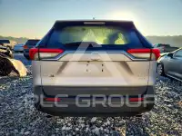 2021 Toyota RAV4 фото
