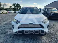 2021 Toyota RAV4 фото