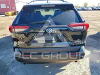 2021 Toyota RAV4 фото