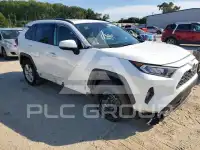 2021 Toyota RAV4 фото