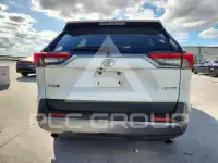 2021 Toyota RAV4 фото