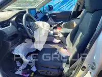 2021 Toyota RAV4 фото