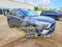 2021 Toyota RAV4 photo