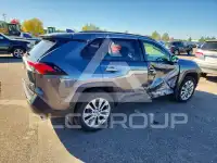 2021 Toyota RAV4 фото
