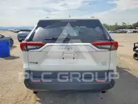 2021 Toyota RAV4 photo